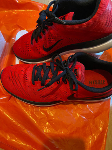 値下げ Nike ナイキ ランニングシューズ 28cm クロ 笹塚の靴 アウトドアシューズ の中古あげます 譲ります ジモティーで不用品の処分 値下げ Nike ナイキ ランニングシューズ 28cm クロ 笹塚の靴 アウトドアシューズ の中古あげます 譲ります ジモティーで不用品の処分