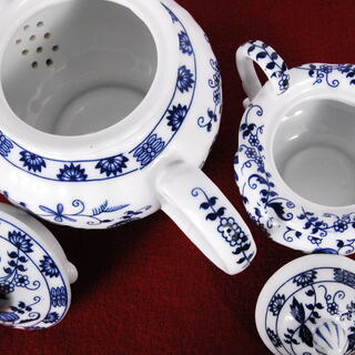 3133 Vienna Woods Fine China ブルーオニオン まとめて20客セット ティーポット シュガーポット カップ ティーソーサー 皿 愛知県岡崎市 直接引取可　エビス