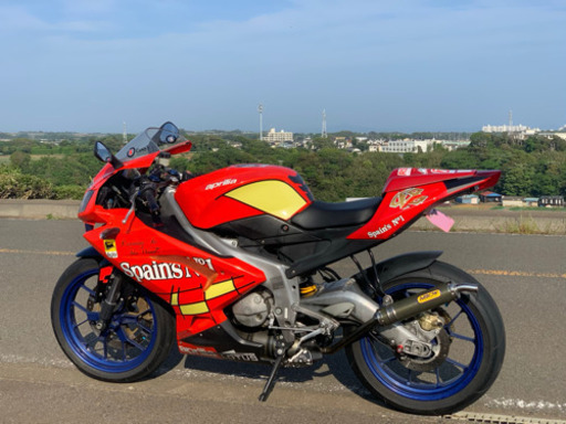 売り切れ  アプリリア rs125 Spain's 限定カラー 2007年式