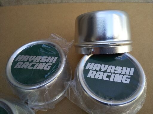 1万5千円🔯新品ハヤシレーシング🔯センターキャップ🔯4個セット  