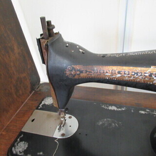 JKN1478/ミシン/足踏み/アンティーク/レトロ/ディスプレイ/インテリア