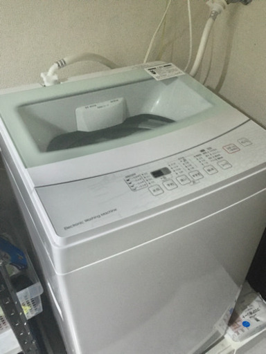 1000円！　6kg全自動洗濯機（1年半使用）