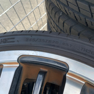 245/35R20 クラウン、フーガ 、オデッセイなど