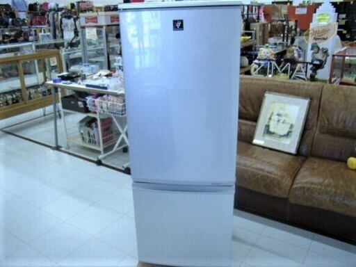 冷蔵庫 167L 2012年製 シャープ SJ-PD17W-S シルバー 100Lクラス 2ドア 幅48×奥行59×高さ128.5cm 苫小牧西店