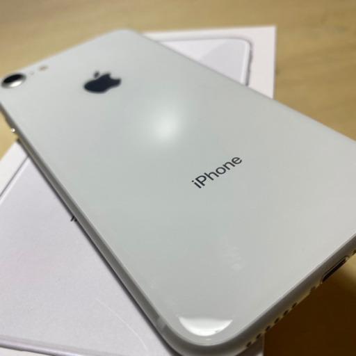 iPhone8 64GBシルバー SIMフリー | alfasaac.com