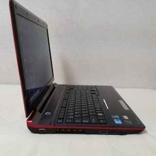 【取引中です】TOSHIBA Qosmio ブルーレイ SSD搭載 i3 Wi-Fi Webカメラ Windows10 − 静岡県