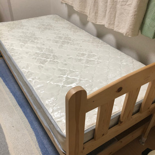 組み立て式　シングルベッド