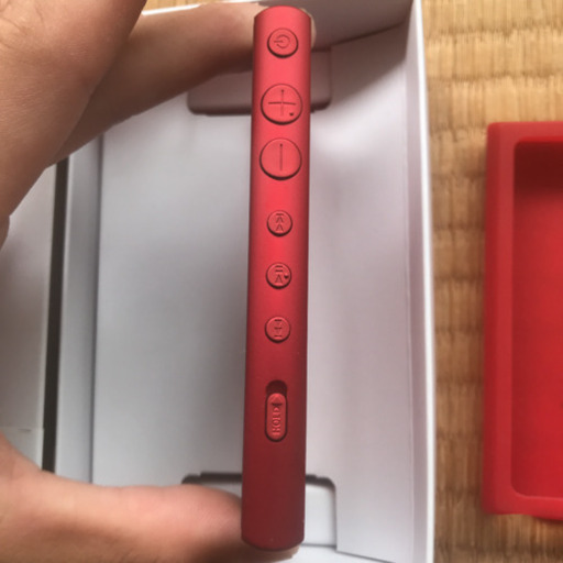 WALKMAN NW-A105 RED 16GB ケース・SDカード付き！