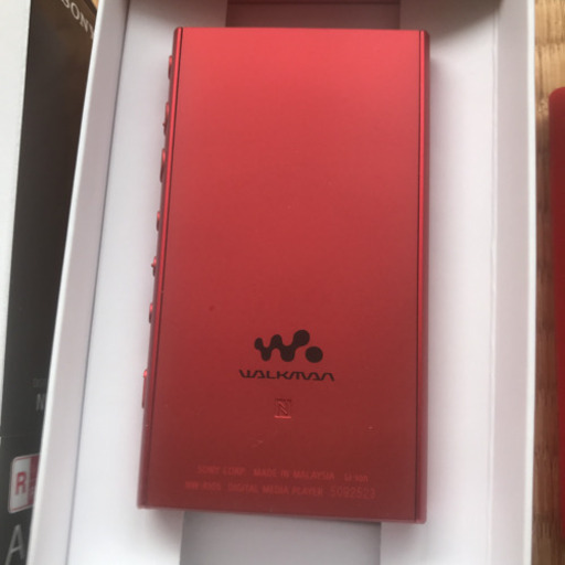 WALKMAN NW-A105 RED 16GB ケース・SDカード付き！