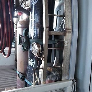 トラック荷台　ステンレス枠