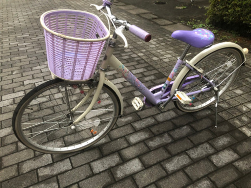 24インチ　自転車　（女の子用）