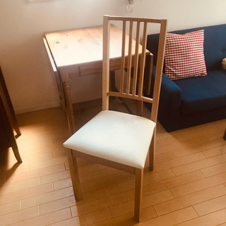 IKEA 布張り椅子　カバー交換可能