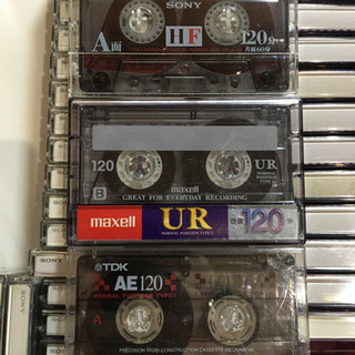 中古カセットテープ52本