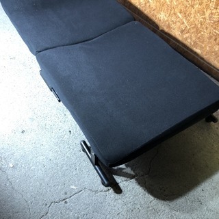 A0707 折り畳みベッド　リクライニング