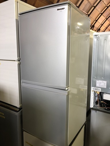 A0280　シャープ　2ドア冷蔵庫　１37L