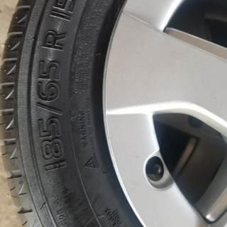 Prius プリウス用アルミホイール付きノーマルタイヤ☆車へのお取り付け