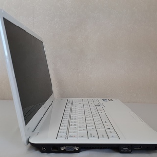 人気のルビーロゼ きれい】 Windows11 東芝ノートパソコン BlueLED 