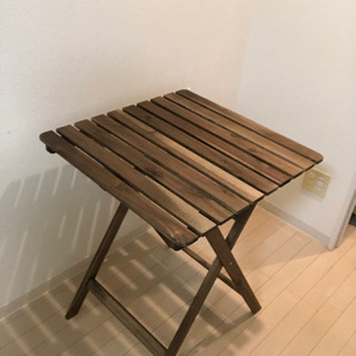 IKEAのガーデンテーブル