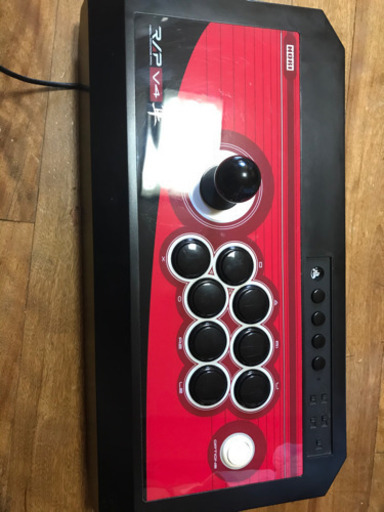 アケコン　リアルアーケードpro v4 隼　(取り引き中)