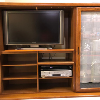 食器棚を改造したテレビボード