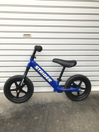 ストライダー　STRIDER正規品　青色　状態良好