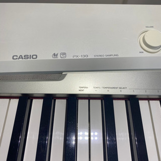 カシオ電子ピアノ　PX-130WE