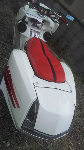 ヤマハのマグザム250 ワイド＆ロー＆ロング。フルカスタムフルエアロで