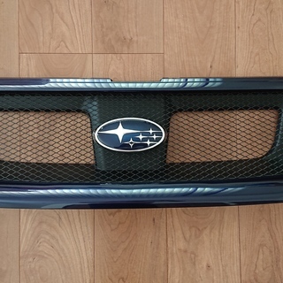 【美品】SUBARU(スバル) インプレッサ(IMPREZA) GP/GJ系 純正オプションメッシュフロントグリル(XV共通)