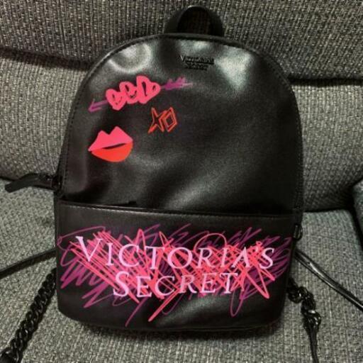 ☆VICTORIA’S SECRET♡グラフィティーミニリュック バックパック☆