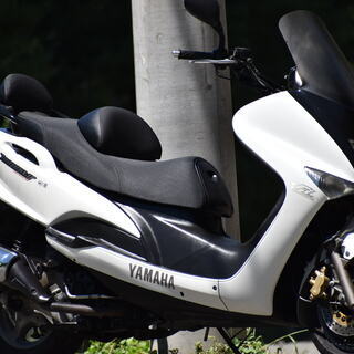 ☆YAMAHA＊マジェスティ125Fi＊8871km＊最終型＊バーハン＊＊オイル