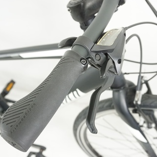 SPECIALIZED 「スペシャライズド」 SIRRUS 2017年モデル クロスバイク