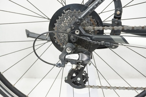 SPECIALIZED 「スペシャライズド」 SIRRUS 2017年モデル クロスバイク