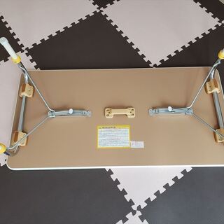 値下げ【未使用】折りたたみ机 大(三木工業製) 保育園・幼稚園仕様