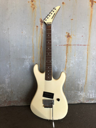 エレキギター KRAMER STRIKER