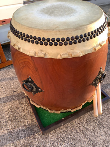 和太鼓 直径約70cm  高さ約91cm