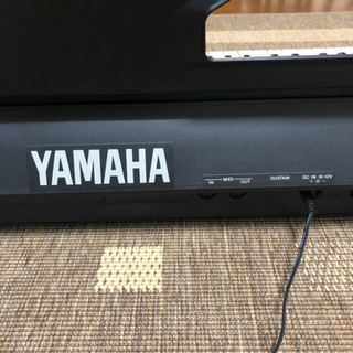 ヤマハ　電子キーボード　YAMAHA PSR-330 ポータトーン電子ピアノ