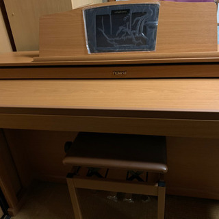 クリスマス限定盤』初めてのピアノ、お子様にも大人気のローランドhpi50-eシリーズモデル