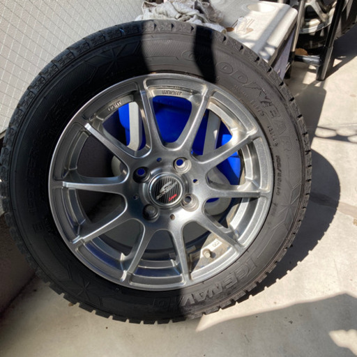 14インチスタッドレスタイヤホイールセット 溝は5ミリあります ガラピコ 甚目寺のおもちゃの中古あげます 譲ります ジモティーで不用品の処分