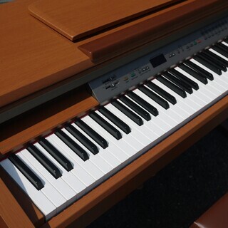 YAMAHA ヤマハ 電子ピアノ クラビノーバ CLP-130 デジタルピアノ 動作品 YAMAHA ヤマハ 電子ピアノ クラビノーバ CLP-130 デジタルピアノ 動作品