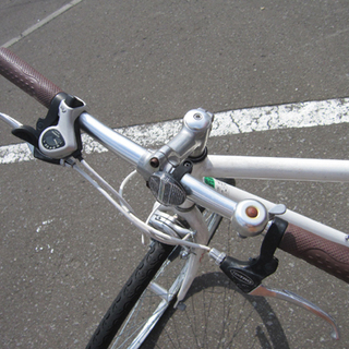 クロスバイク 28インチ ROADMARK RB700 7段切替 白/ホワイト 自転車 札幌 東区
