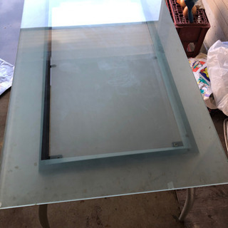 「中古」ガラスダイニングテーブル
