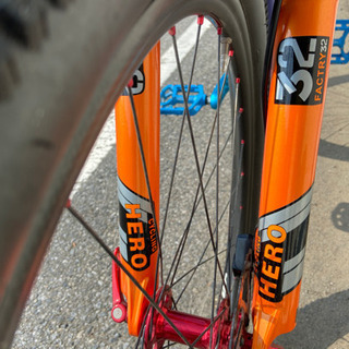 ダートジャンプ　halo bikes steel reserve カスタム