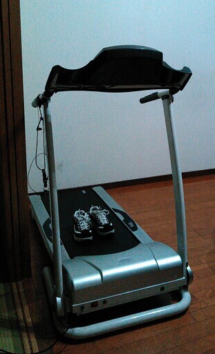 【値下げしました】★引取限定★ 本格派ランニングマシーンYAMATO TR-2100　スマートランナー 値下げしました】☆引取限定☆ 本格派ランニングマシーンYAMATO TR