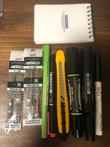 文房具 カッター 油性ペン 水性ペン ジェットストリームボールペン替芯2つ ユウ 阿佐ケ谷の生活雑貨の中古あげます 譲ります ジモティーで不用品の処分 文房具 カッター 油性ペン 水性ペン ジェットストリームボールペン替芯2つ ユウ 阿佐ケ谷の生活雑貨の中古あげます 譲ります ジモティーで不用品の処分