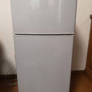 日立2000年製2ドア80L冷蔵庫