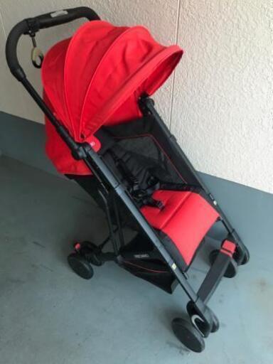 RECARO　ベビーカー　コンパクト設計