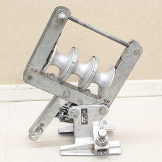 ケーブル布設工事用機材 金車 3連 朝日金属精工(HD780awxY)②