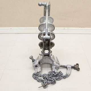 ケーブル布設工事用機材 金車 3連 朝日金属精工(HD783awxY)⑤