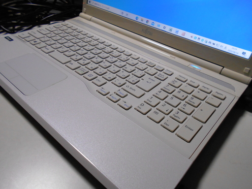 ノートパソコン 富士通 FMV LIFEBOOK AH47/K Windows10 64Bit メモリ