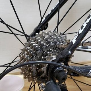 FUJI ロードバイク (空気抜けています)